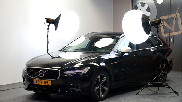 Volvo V90 T4 140 kW image number 37