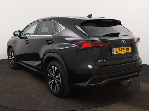 Lexus NX 300 h AWD 145 kW image number 16