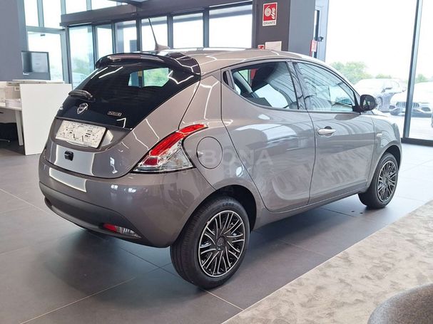 Lancia Ypsilon 51 kW image number 3