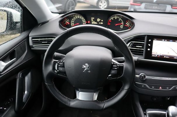 Peugeot 308 SW BlueHDi 130 Active 96 kW image number 7