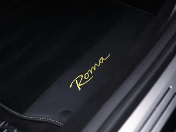 Car image 37