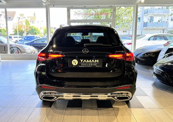 Mercedes-Benz GLC 300 e AMG Line 230 kW image number 2