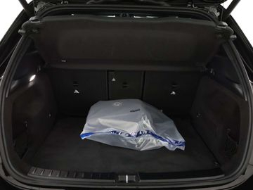 Car image 36