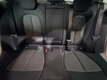 Car image 46