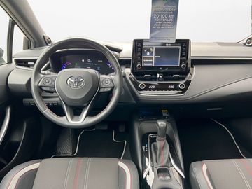 Car image 10