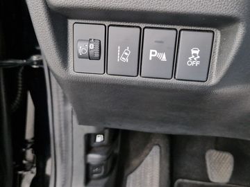 Car image 31