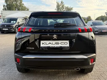 Car image 23