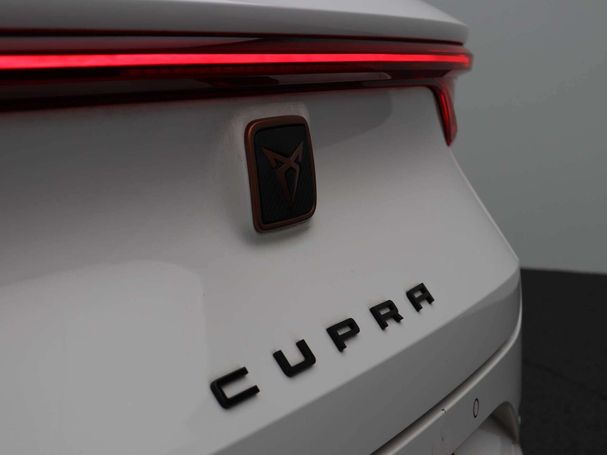 Cupra Leon ST e-Hybrid 180 kW image number 44