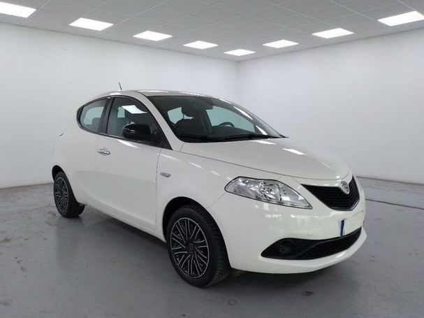 Lancia Ypsilon 51 kW image number 2