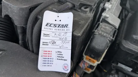Car image 25