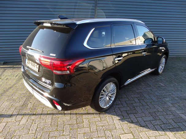 Mitsubishi Outlander 2.4 165 kW image number 2