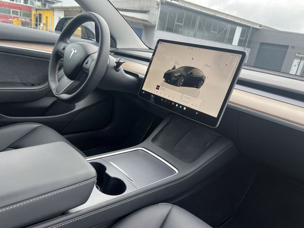 Tesla Model 3 Long Range AWD 366 kW image number 5