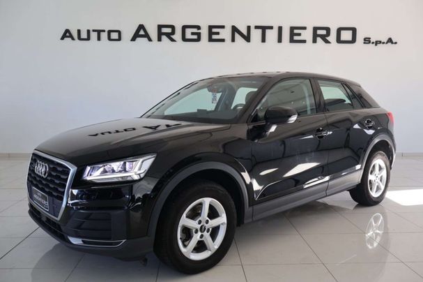 Audi Q2 35 TDI quattro S tronic Business 110 kW image number 1