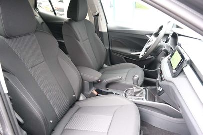 Car image 21