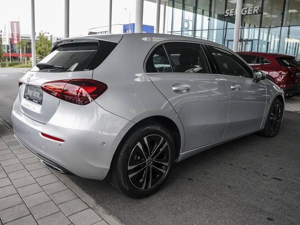 Mercedes-Benz A 180 100 kW image number 3