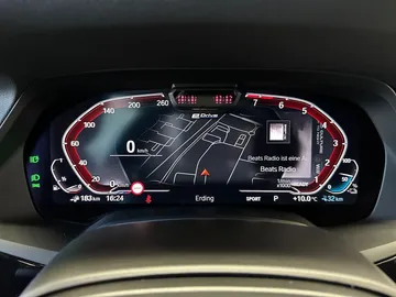 Car image 28