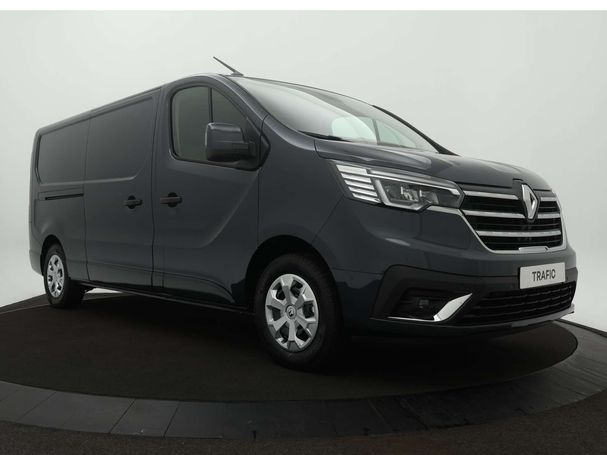 Renault Trafic L2H1 E-Tech 90 kW image number 2