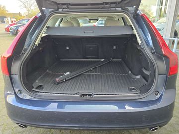 Car image 37