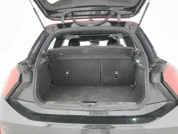 Car image 41