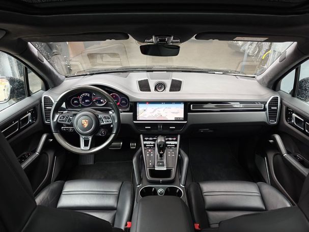 Porsche Cayenne Turbo 404 kW image number 10