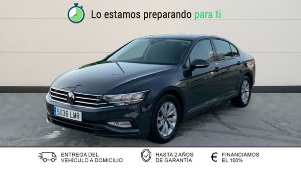 Volkswagen Passat 110 kW image number 1