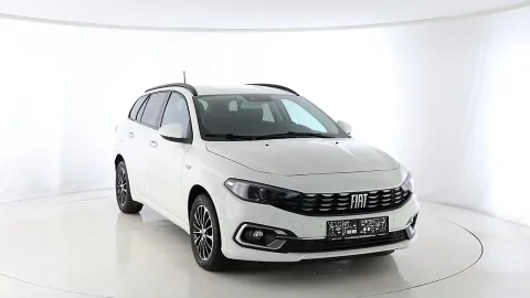 Car image 25