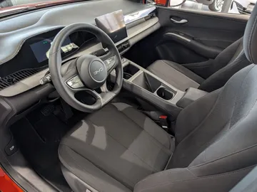 Car image 37
