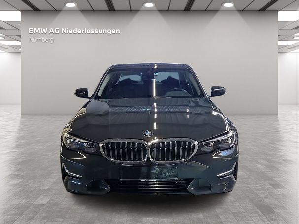 BMW 320i xDrive 135 kW image number 2