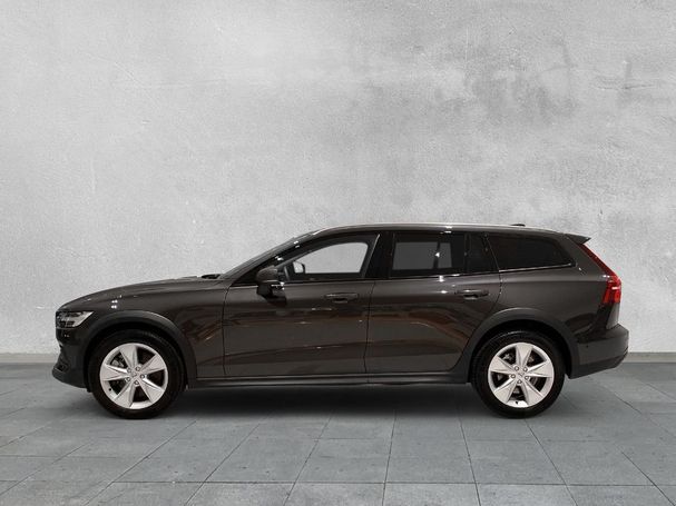 Volvo V60 Cross Country AWD B5 186 kW image number 8