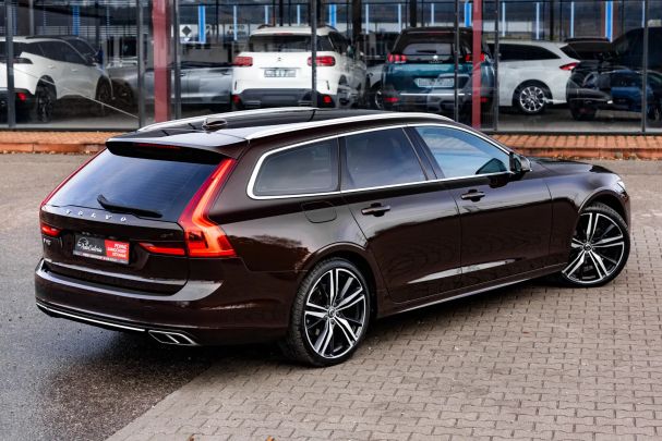 Volvo V90 D3 Geartronic Momentum 110 kW image number 9