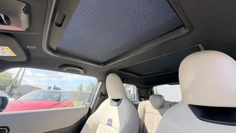 Car image 39