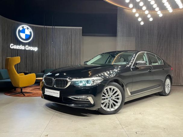 BMW 520d xDrive Luxury Line 140 kW image number 1