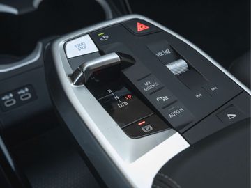 Car image 37