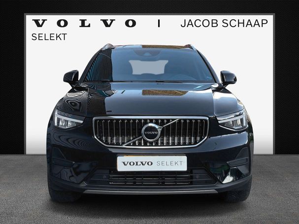 Volvo XC40 Recharge T4 Plus Bright 155 kW image number 2