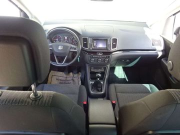 Car image 36