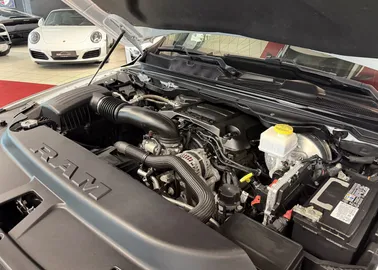 Car image 47