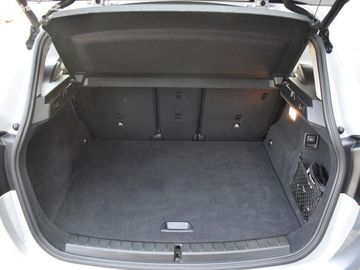 Car image 37