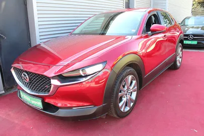 Car image 2