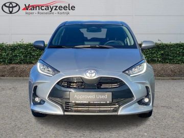 Car image 2