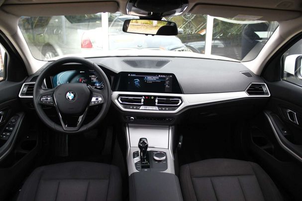 BMW 330 185 kW image number 11