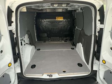 Car image 31