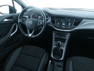 Car image 14