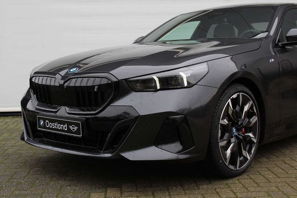 BMW i5 eDrive40 M Sport 250 kW image number 13