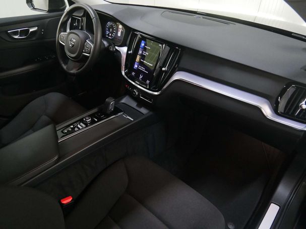 Volvo V60 B3 R 120 kW image number 25