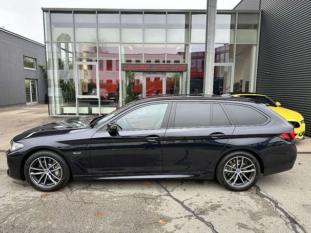 BMW 530i Touring xDrive 185 kW image number 12