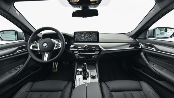 BMW 530i xDrive 180 kW image number 14