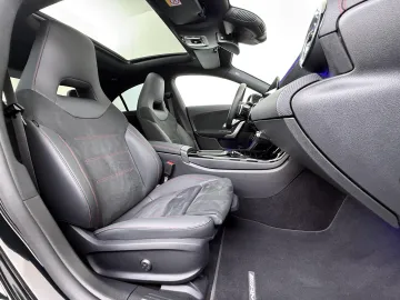 Car image 49