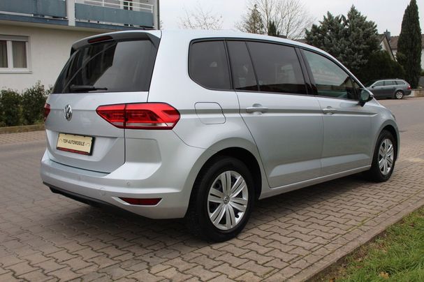 Volkswagen Touran 1.6 TDI SCR Trendline 85 kW image number 12