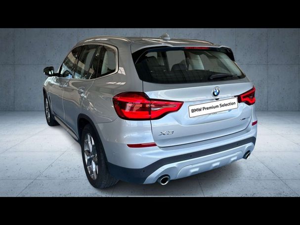 BMW X3 xDrive20d xLine 142 kW image number 19