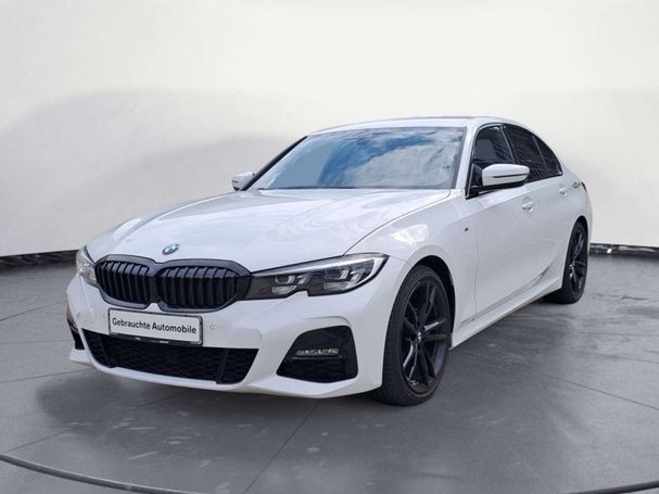 BMW 320i M Sport 135 kW image number 1